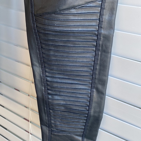 7 For All Mankind Moto leggings - Picture 5 of 8